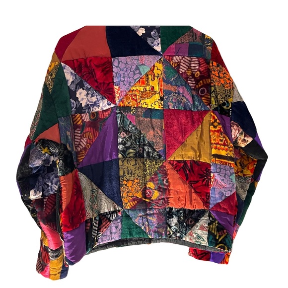 Sandy Starkman • Vintage Velvet patch bomber - Picture 5 of 13